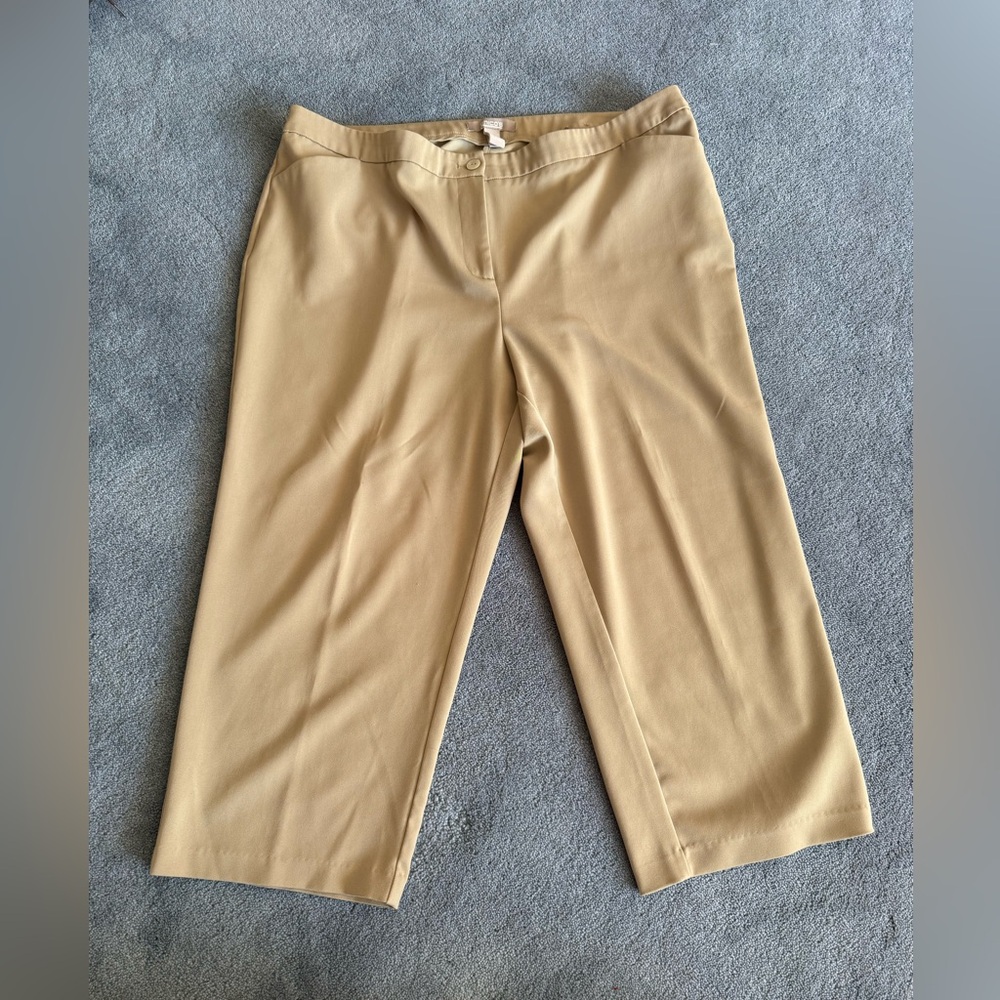 Chico's Cropped Ankle Pants in Camel Tan